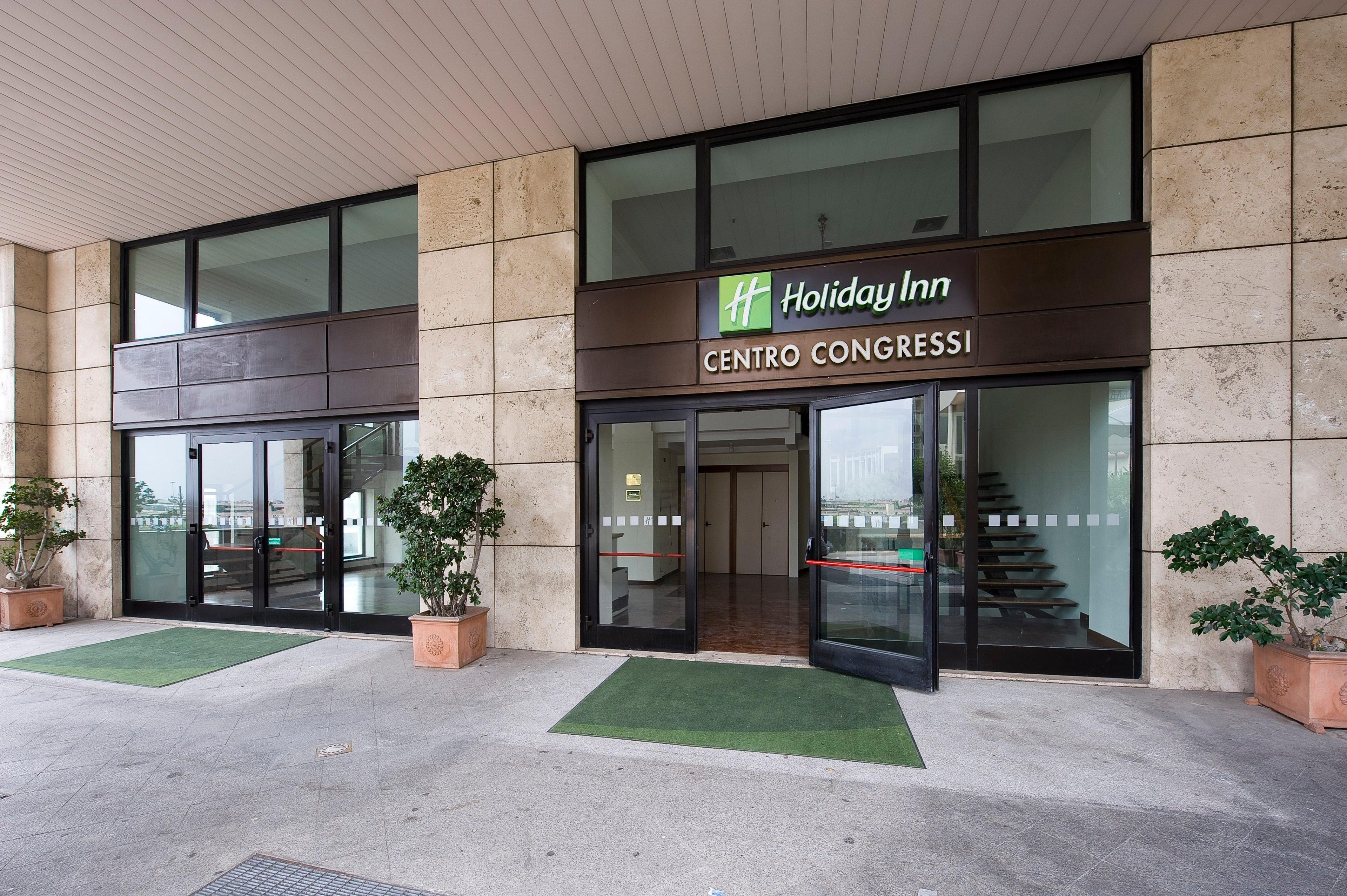 Holiday Inn Naples, An Ihg Hotel Экстерьер фото