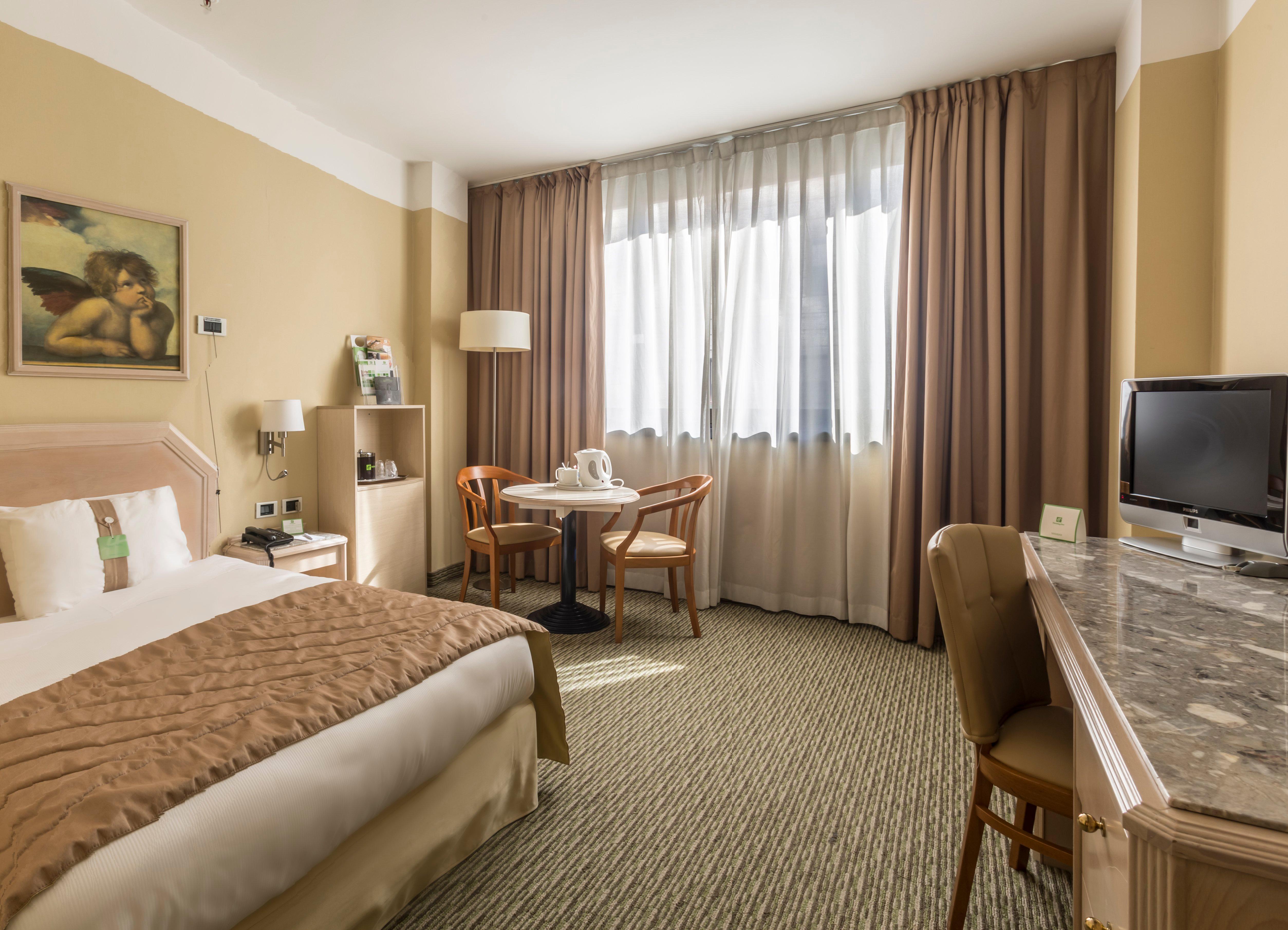 Holiday Inn Naples, An Ihg Hotel Экстерьер фото